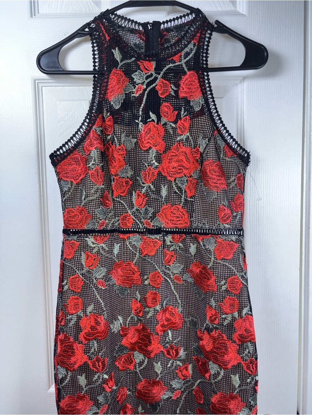 Gianni Bini Red Rose Embroidered Mesh Midi Dress - Picture 5 of 13